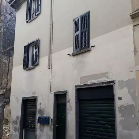 Dervio, Lago Di Como