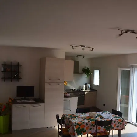Dervio, Lago Di Como Apartamento Dervio
